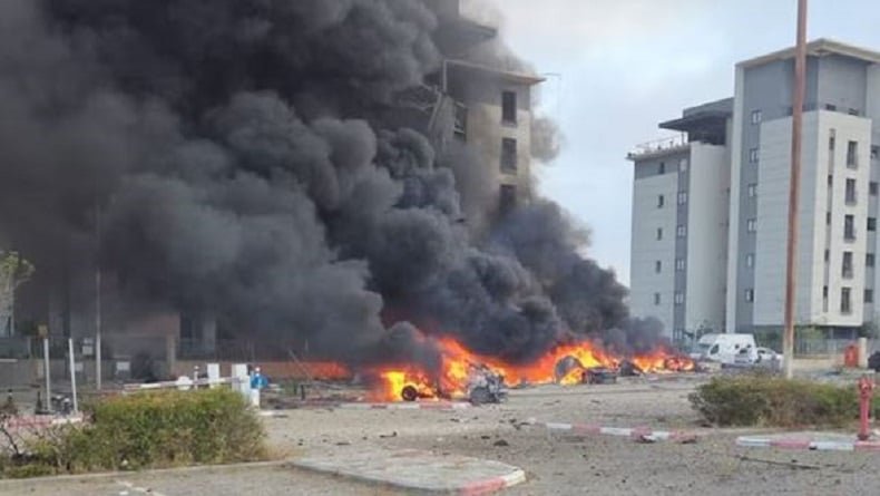 Rudal Iran Gempur Israel! Hantam Kantor Microsoft dan Pangkalan Militer